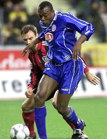 里的註冊 里的註冊