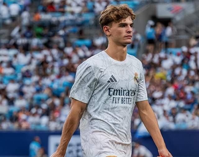 兰分别在各 兰分别在各